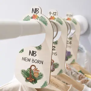 Wooden Baby Clothes Divider (7 Counts/set), Cute Animal Pattern Clothes Divider, Baby Clothes Storage Organizer, Home Organizer for Baby Clothes, Clothes Hanger Organizers