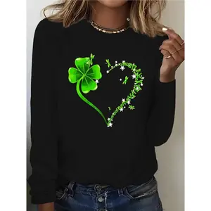 St. Patrick's Four-Leaf Clover & Heart Print T-Shirt - Green & White Shamrock Design Long Sleeve Crew Neck Top, Irish Good Luck Symbol, Spring/Fall Casual Wear, St. 's Day Outfit (Machine Washable)
