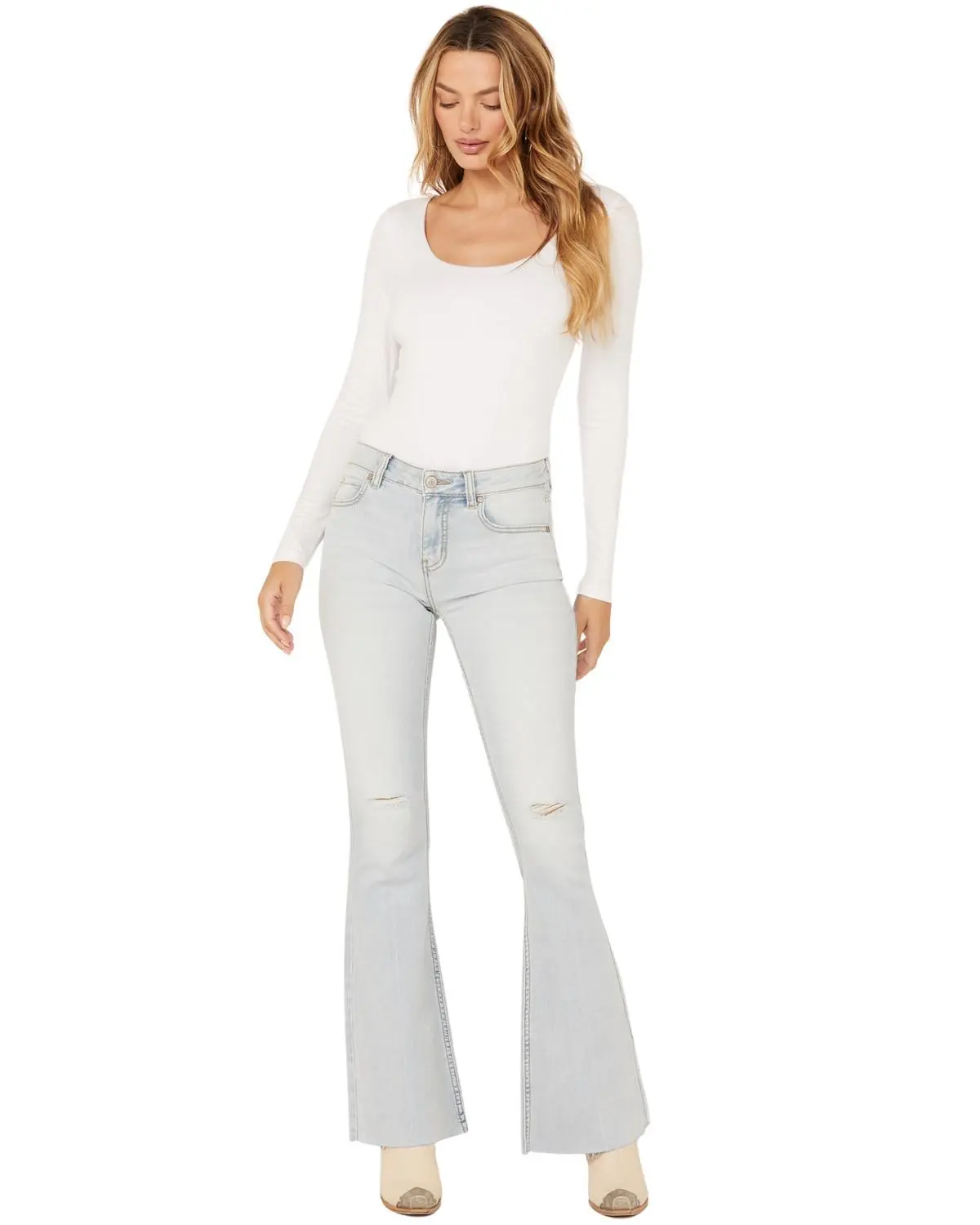 Shyanne Women's Agave Light Wash Mid Rise Destructed Stretch Flare Jeans - Swho23j34