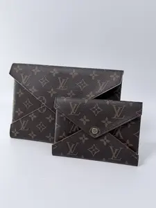 Pre-owned Louis Vuitton canvas and leather wallet Monogram Kirigami Pochette Set JD512LV
