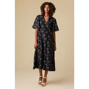 Elara Keepsake Midi Dress