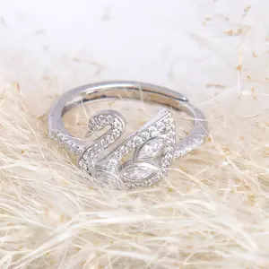 S925 Sterling Silver Swan Charm Ring - Hollow Design with Pavé-Set Sparkling Zirconia, Elegant and Dazzling Statement Ring for Women