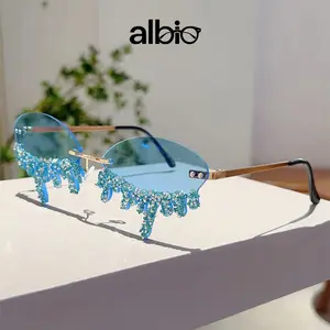 Women's Fashion Sunglasses - Unique Oval Vintage Flame Full Rim Metal Frame Sunglasses, Lightweight Narrow UV-Protection Lens Female Trendy Style Shades