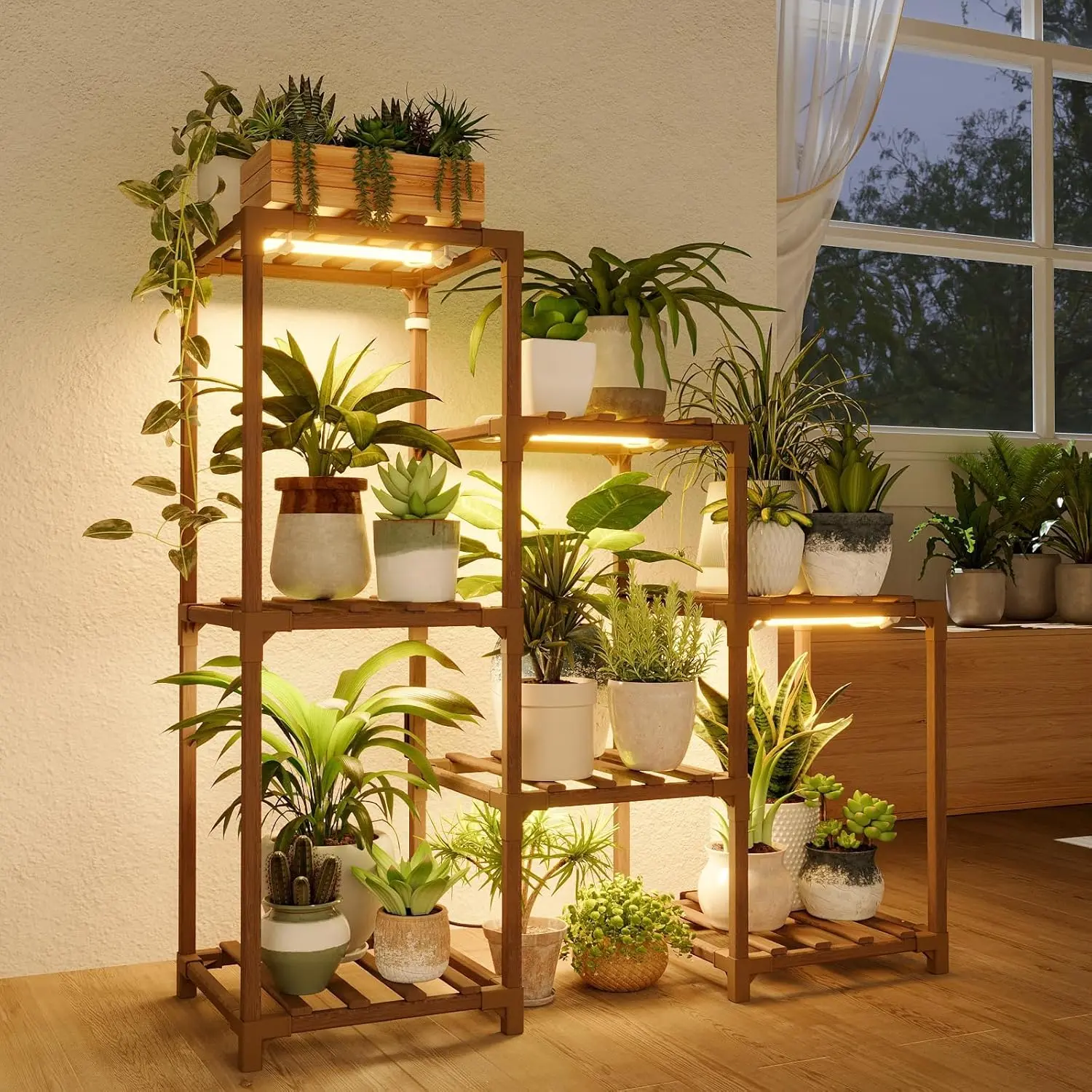 A-Ladder-With Grow Light