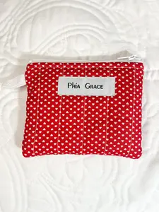 Keychain Clutch Wallet in Red Hearts