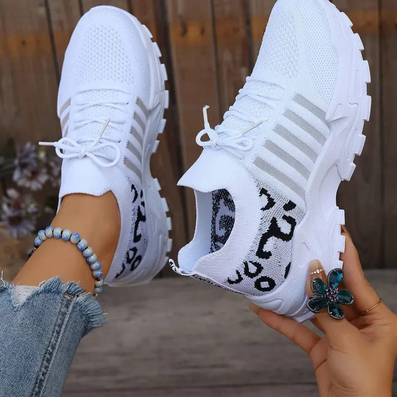 Women's Fashion Leopard Print Lace Up Low Top Sneakers, Casual Comfortable Sporty Road Running Shoes, Female All-match Round Toe Running Athletic Shoes for Daily Wear, Breathable Running Shoes, Athletic Running Trainers, Sporty Running Footwear