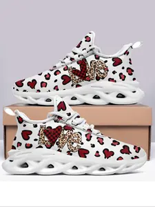 Women's Fashionable Heart Print Lace Up Front Blade Sole Sneakers, Casual Comfortable Sports Running Sport Shoes, Female All-match Round Toe Chunky Sneaker Shoes for Daily Wear, Valentine's Day, Gift, Women's Walking Sneakers