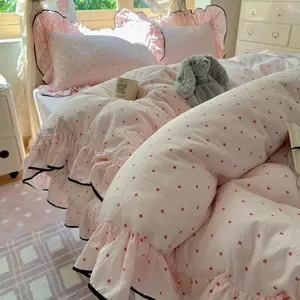 Korean Style Princess Cute Pink Polka Dot Bedding Set, Soft Breathable Fabric, Cute Design for Girls Room Decor, 3 Piece Set, Breathable Duvet Set, Soft Bedding Sets