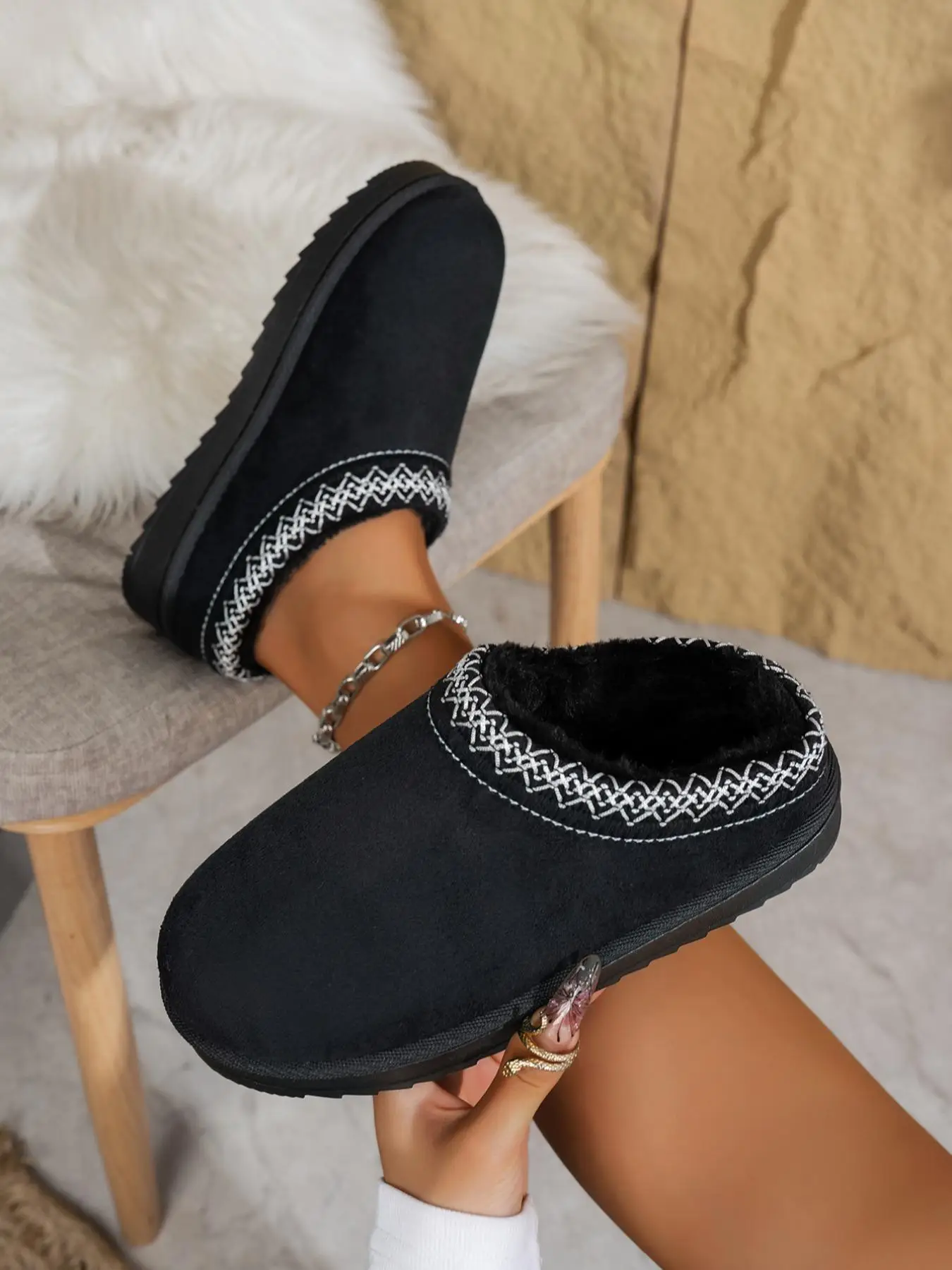 Women's Solid Color Plush Lining Slippers, 2024 New Style Casual Soft Comfortable Home Slippers, Warm Slippers for Indoor & Outdoor Use for Fall & Win