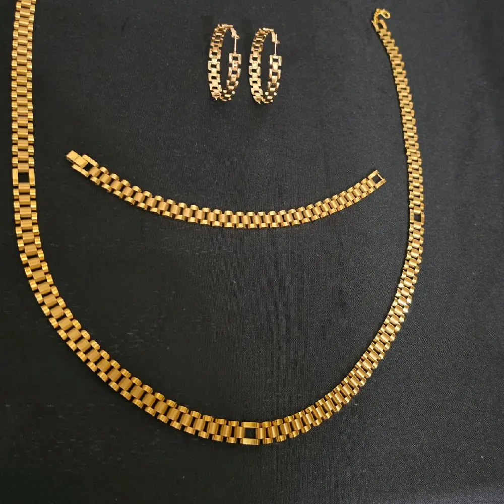 Rollie Chain Set