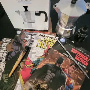 Coffee and Comics Moka Espresso Maker Bundle