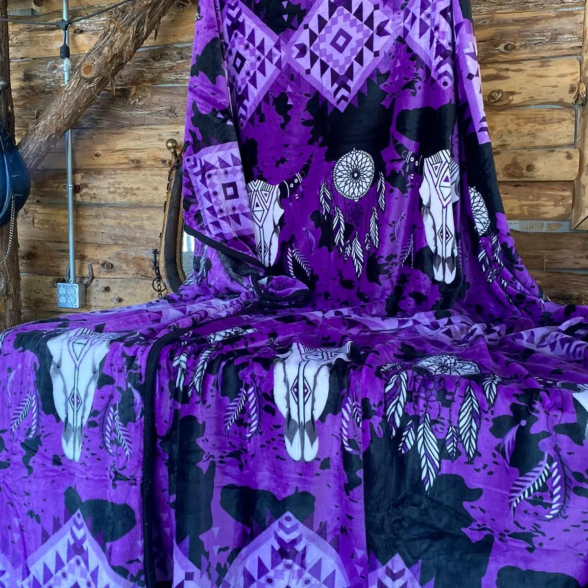 PURPLE LOVER Catcher QUEEN light weight Blanket. PURPLE LOVER Catcher QUEEN light weight Blanket.