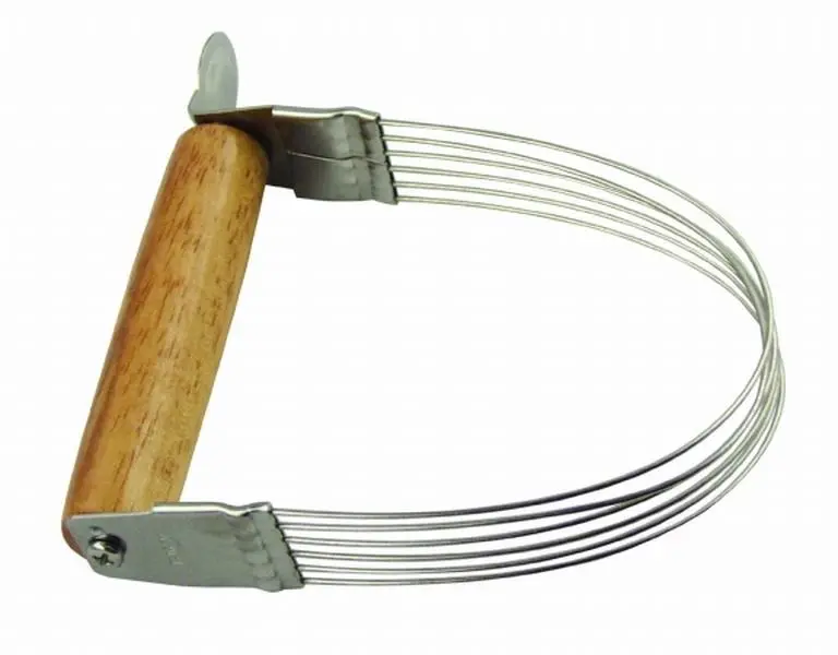 212 MAIN Wire Pastry Blender - Sturdy Kitchen Utensil with Convenient Thumb Rest, Lightweight Wooden Baking Preparation Essential, Easily Blends Ingredients, Hand Wash and Dry Compatible