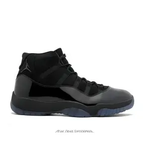 Matte suede meets glossy patent. The texture game is unmatched Sneakers