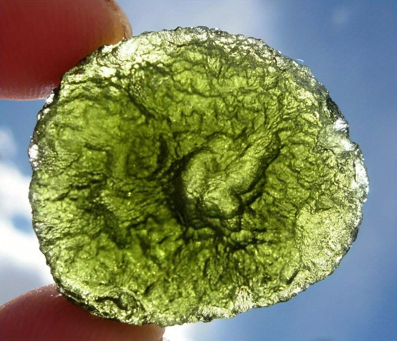 Natural Green Czech Moldavite Meteorite Necklace Pendant Chakra Healing 1PCS