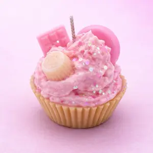 SWEET CUPCAKE CANDLE