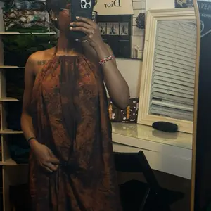 Brown Backless East African Kenyan made Dera