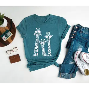 Unisex Giraffe Graphic T-shirt, Cute Animal Print Tee, Funny Casual Style Shirt, Everyday Gift Idea