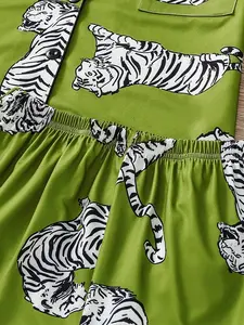 Women's Tiger Print Pocket Shorts Pajama Set, Casual Short Sleeve Top and Elastic Waist Shorts, Ladies Sleepwear Home Wear