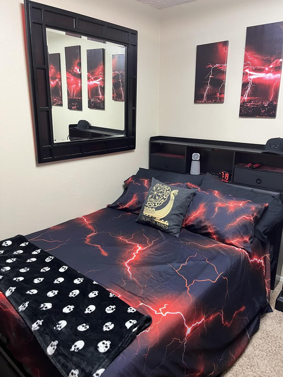 Item: US-Queen, Type 4