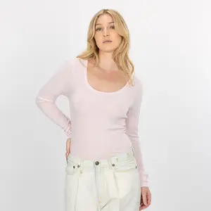 Womens Scoop Neck Long Sleeve Tee - Pink Marshmallow