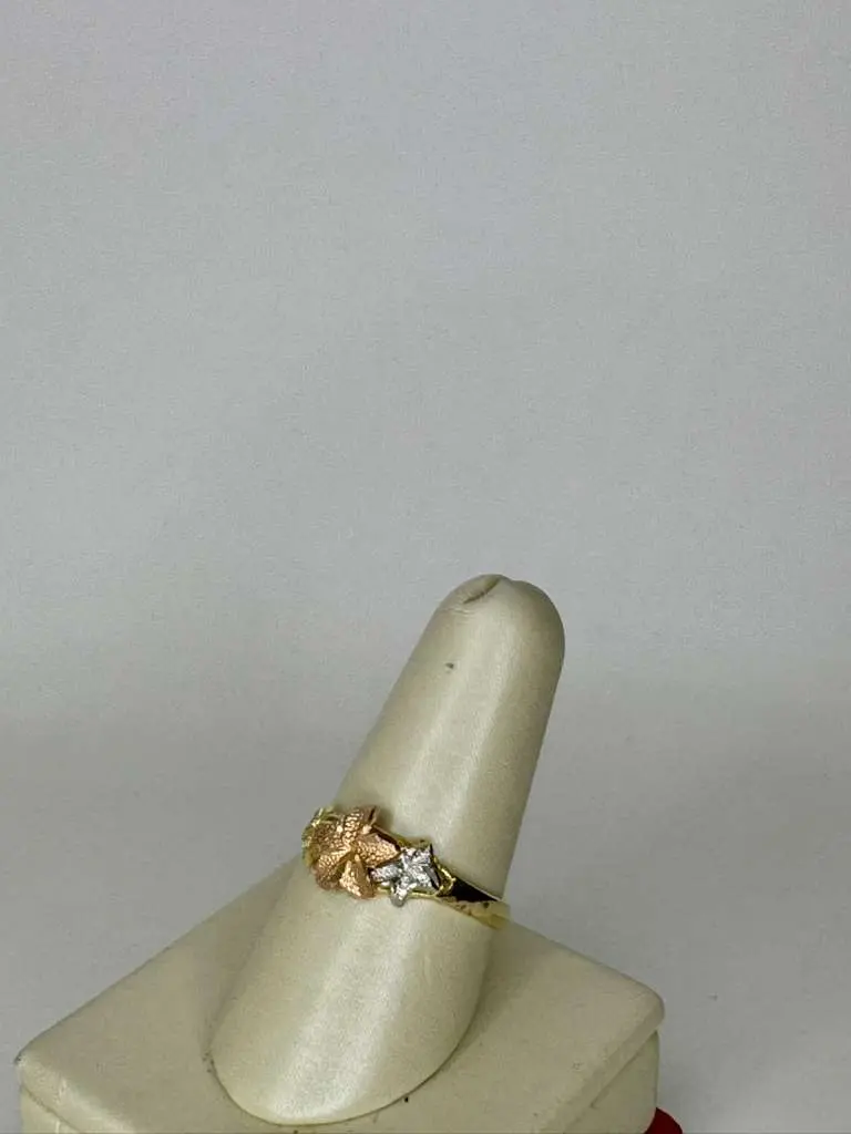 Hawaiian flower ring three colors