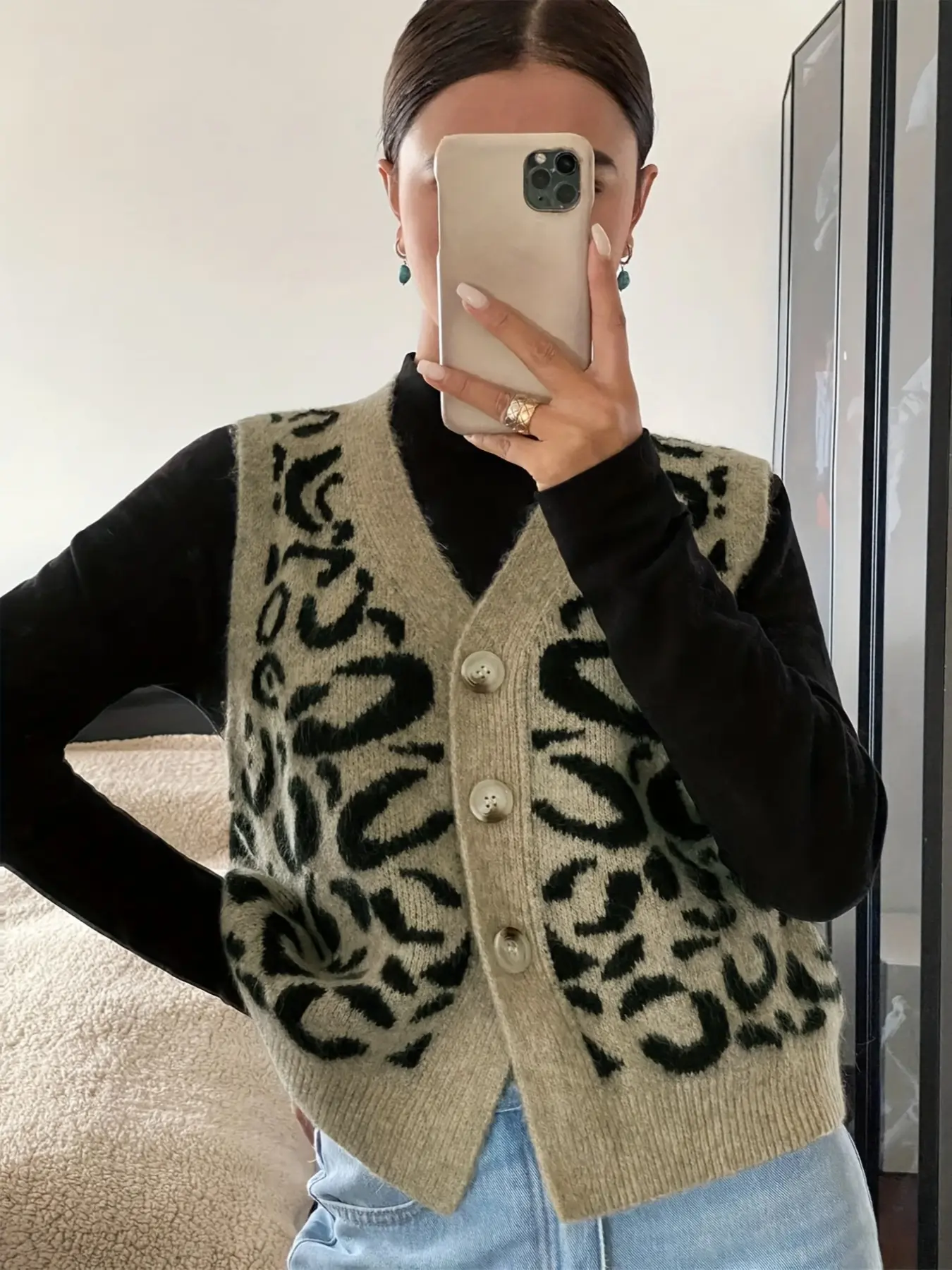 Women's Leopard Print Sweater Vest, Vintage V Neck Button Down Cardigan, Trendy Layering Top for Spring & Fall, Sleeveless Knitwear