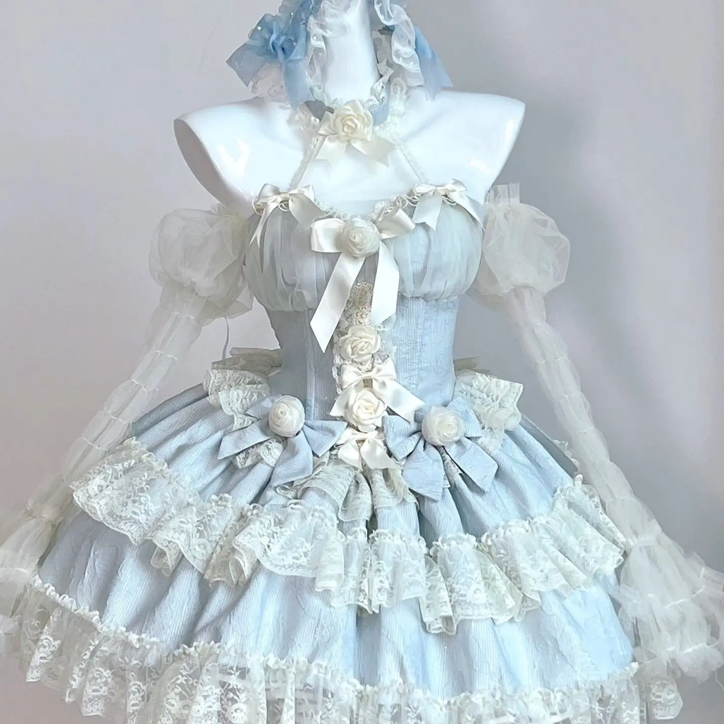 Blue dress+headband+sleeves+skirt suppor