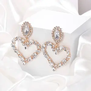 Big sweet heart earing loops