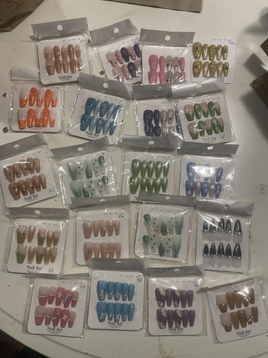 Item: L(long/medium), host:jojo, $19.99 20sets