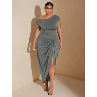 black.dress Celia Dress AOMEIDRESS Sexy Birthday Dresses This flowy dress features Gorgeous Prom Dresses Style:EE50159BK