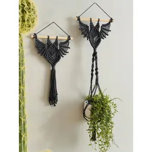 Bat Plant Holder, Bat Macrame, Goth Home Decor, Living Room Wall Art, Spooky Halloween, Macrame Hangers, Plant Decoration Room Decor Bedroom Decor Wall Decor Halloween Decor Fall Decor