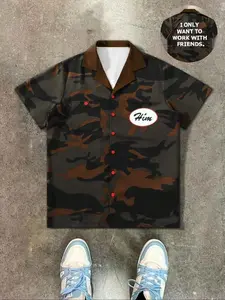 Men's Regular Fit Camo Print Letter Patched Pocket Short Sleeve Shirt, Casual Comfy Top for Summer, Fashion Men's Clothes for Daily Wear
