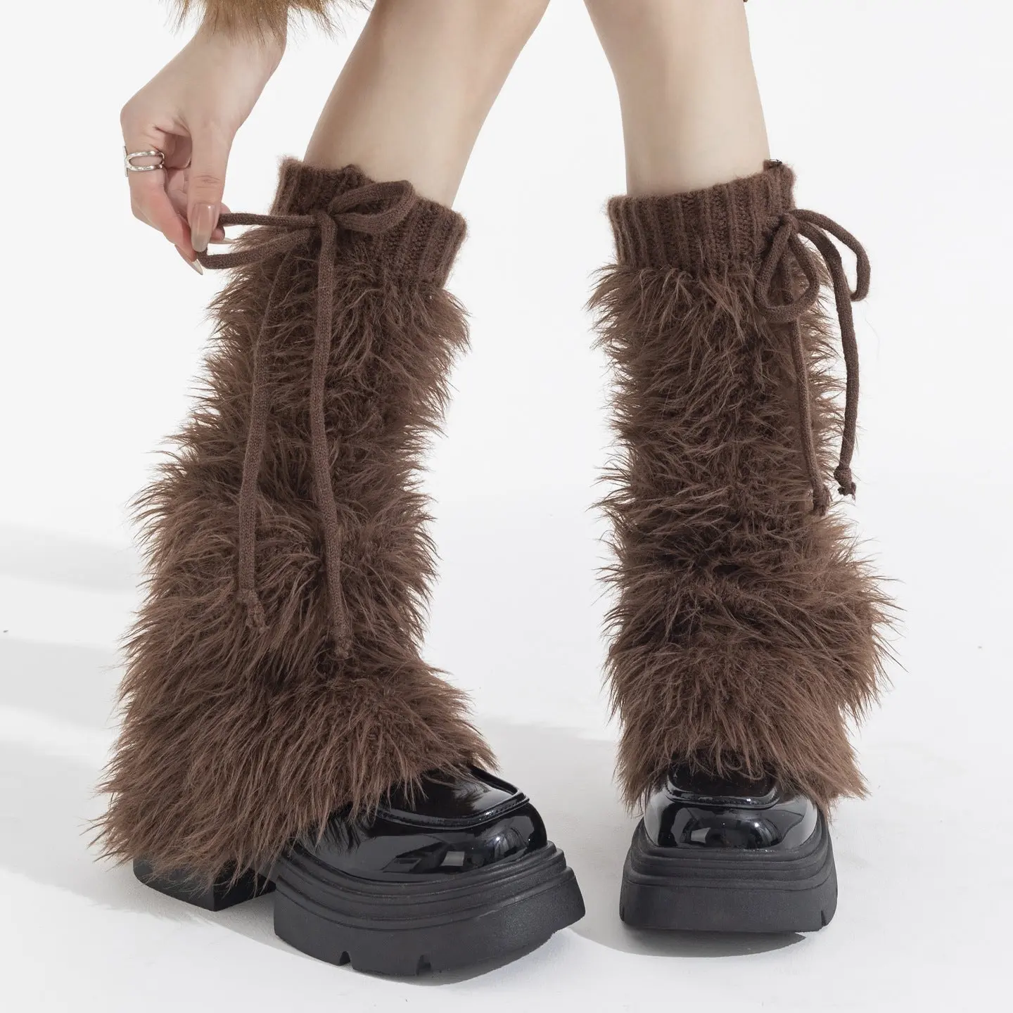 Britney Y2K Faux Fur Leg Warmers | Brown Britney Y2K Faux Fur Leg Warmers | Brown