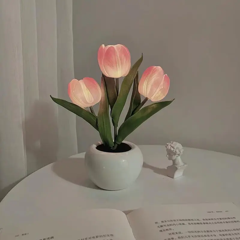 Flower Table Lamp , decorative lights, artificial flowers, table lampsTulip Desk LED Night Light for Home Living Room Decor Artificial Flower with Vase Table Centerpieces for Birthday Holiday Party Wedding Room Halloween and Christmas Decorations