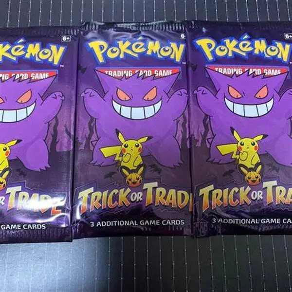 trick or trade booster HIT Card box #1