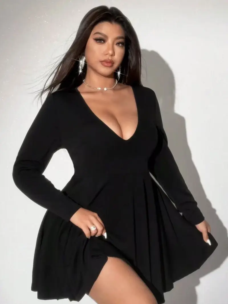 【Plus Size】1 Piece Women's Deep V-Neck Long Sleeve Fit & Flare Mini Dress, TikTok Viral "Quiet Luxury Sexy" & "Y2K Soft Feminine" Style, Stretchy Body-Hugging Fabric & Voluminous Skirt Detail, Perfect for Date Nights, Party Outings & TikTok OOTD Looks