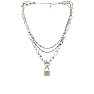 petit moments Stronger Necklace in Silver