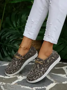 Leopard Print Women's Comfortable Slip-On Shoes, Fashionable Daily Wear, Lightweight Design, Flat Sole, Casual Style, Spring & Fall