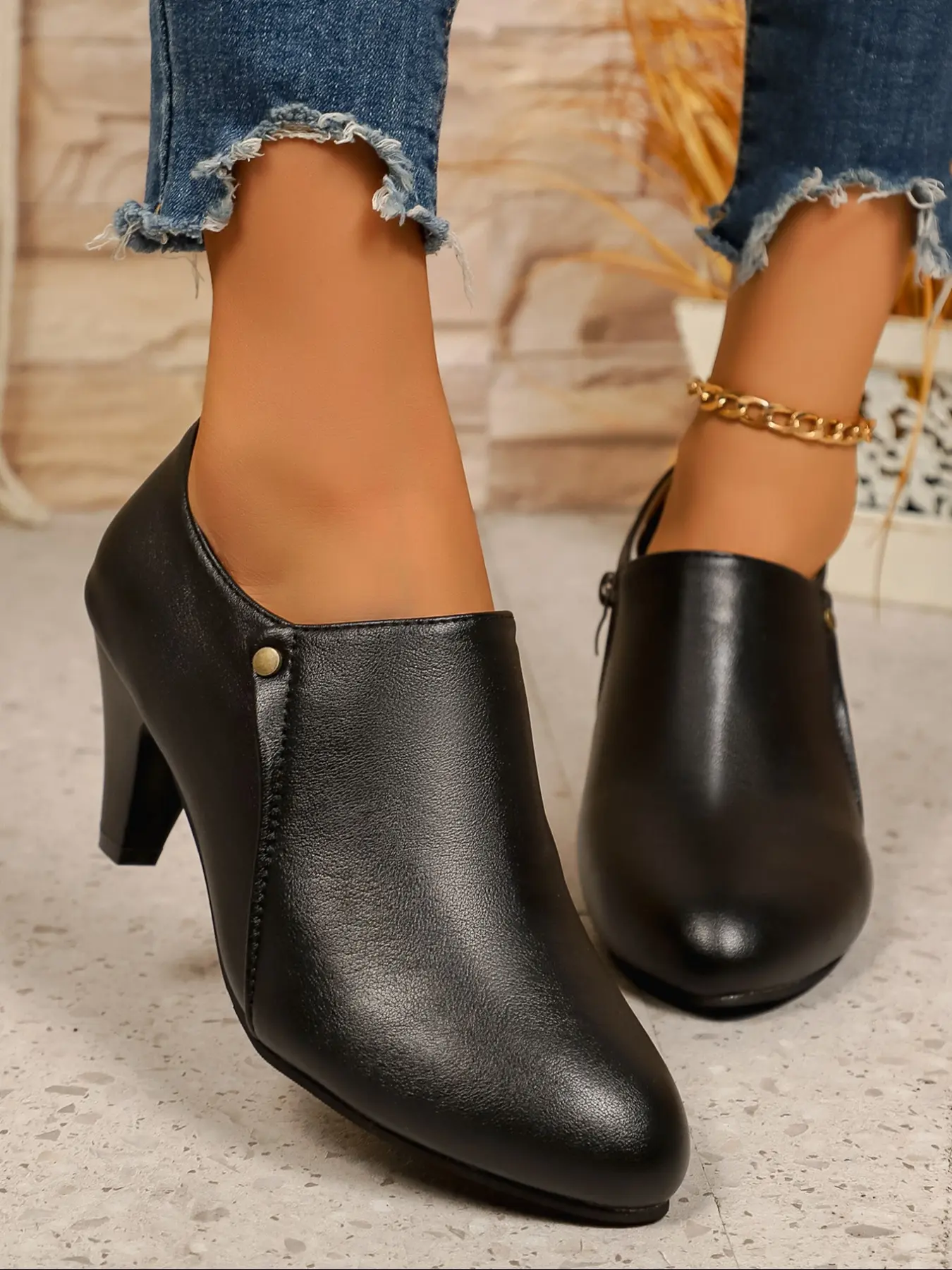 Women's Short Boots, Chunky Heel Design, Fashionable Comfort Shoes, Perfect  Casual Match, Durable Structure, Stylish and Comfortable - TikTok Shop