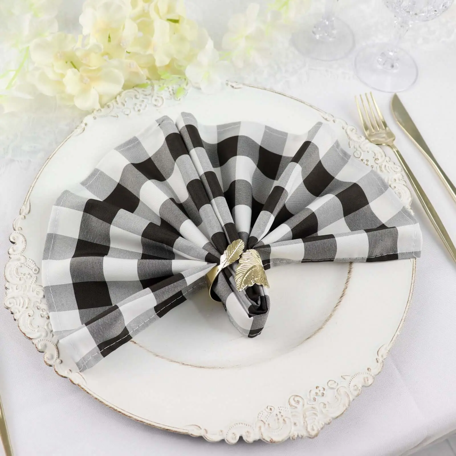 5-Pack 15"x15" Polyester Gingham Pattern Napkins, Black/White Buffalo Plaid, Rustic Look Packaged Napkins for Farmhouse Table Setting, Dinnerware, Birthday Events