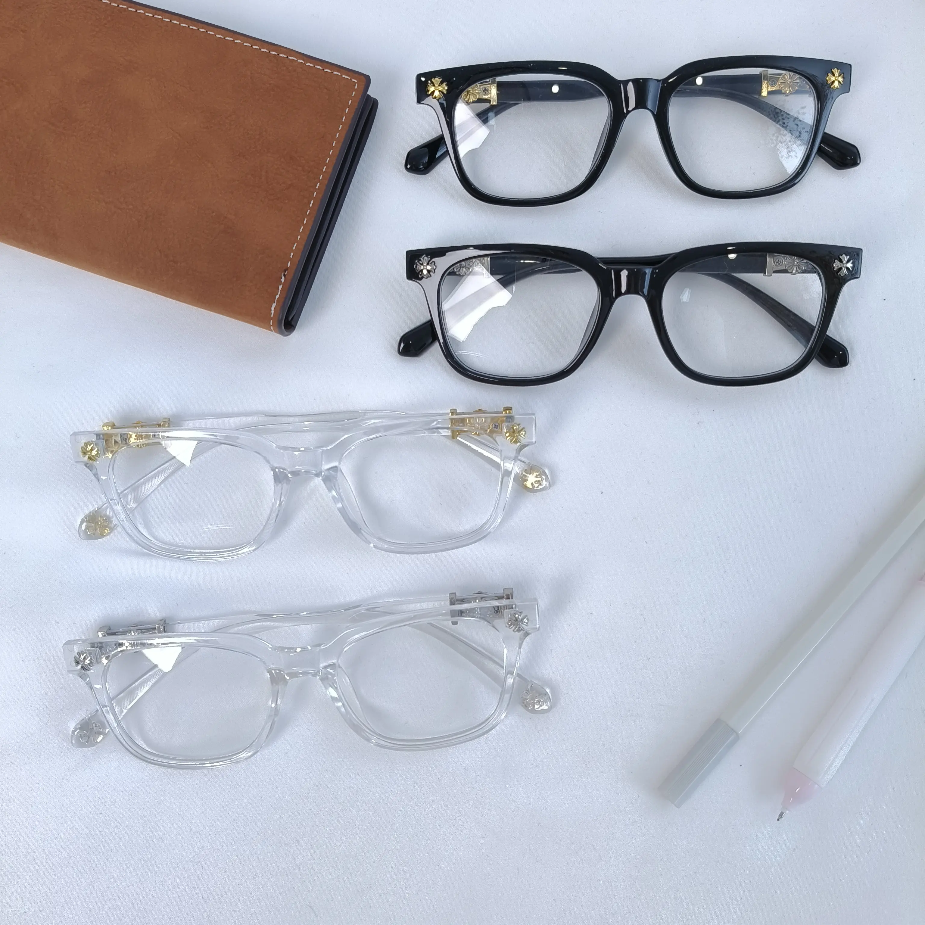 Unisex Metal Frame Blue Light Blocking Glasses - Flat Lenses, Trendy Square Shape, Casual Versatile, Black-Gold, Party Gift for Adults' Daily Wear