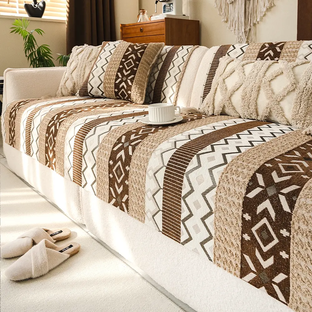 1PC Bohemian Style Casual Sofa Cover - Chenille Classic Geometric Pattern Slipcover, Non-Slip, Scratch-Resistant & Pet-Friendly, All-Season Living Room Couch Cover for 1/2/3/4 Seater Sofas, Machine Washable, Soft Sofa Protector