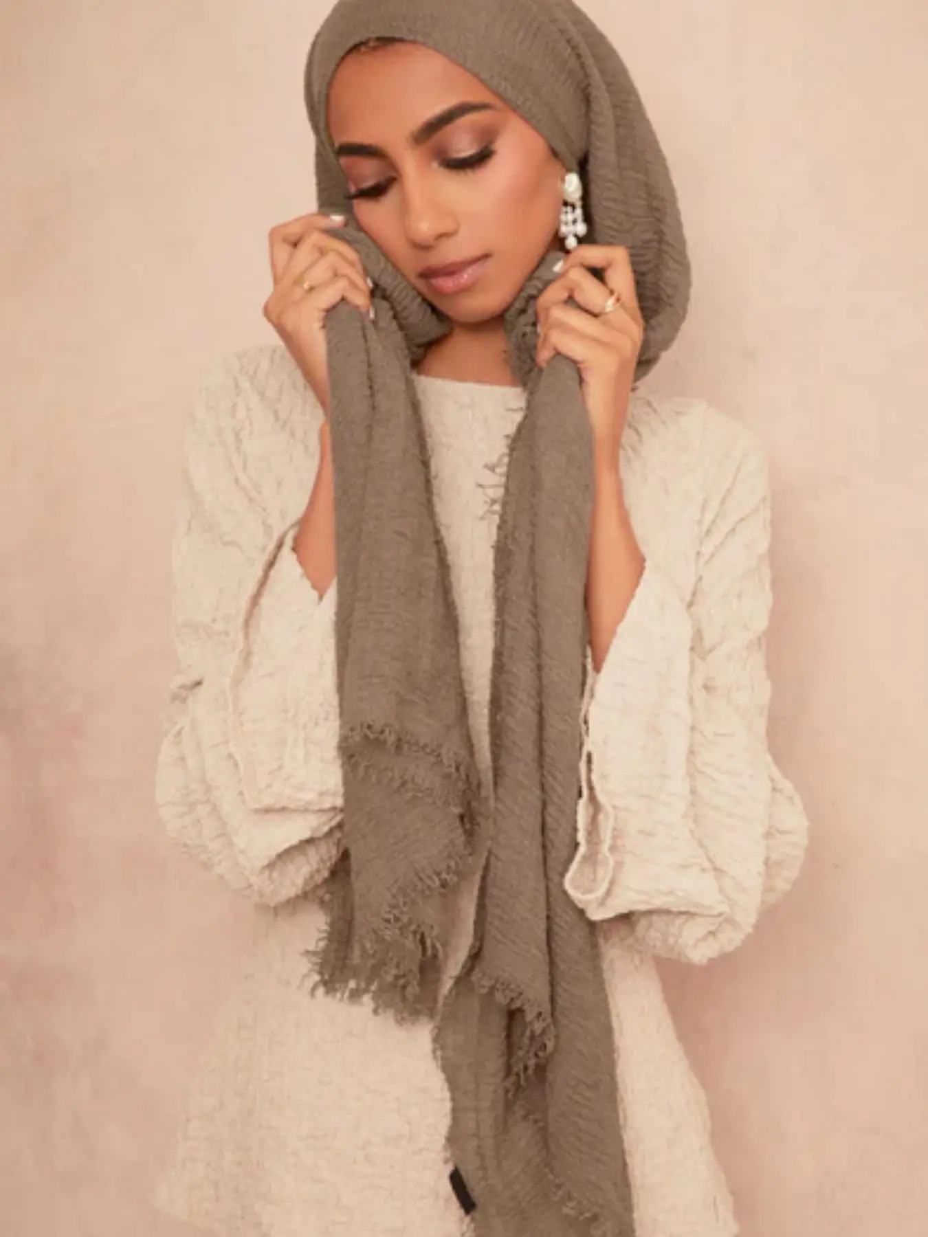 Women's Elegant Solid Color Scarf Set, Fashionable Wrinkle Design Shawl, Breathable Sun Protection Hijab, Perfect for Daily Wear & Dates, Turban Hijab