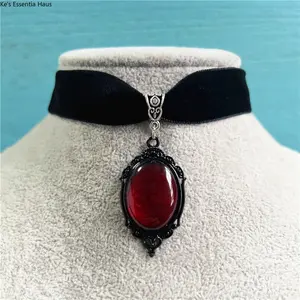 Viral Gothic Velvet Choker Necklace Vintage Filigree Oval Gem Pendant Red Black Purple Pink Gradient Soft Velvet Band Goth Grunge Alternative Aesthetic Jewelry For Women Girls Halloween Party Daily Wear