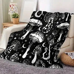 Mushroom Pattern Blanket, 1 Count Soft Warm Throw Blanket, Air-conditioned Room Blanket, Warm Nap Blanket for Home Office Travel Camping