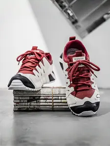 Unisex Black & White Sports Sneakers: Versatile Comfort + Breathable Upper, Daily Commute Casual Shoes