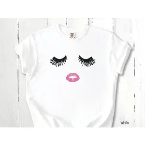 Comfort Color Tshirt - Minimalist Lash and Lips T-Shirt, Feminine Aesthetic Makeup Face Tee, Cute Girly Graphic Top, Beauty Lover Gift, Chic Stylish Outfit, Christmas Gift for Her