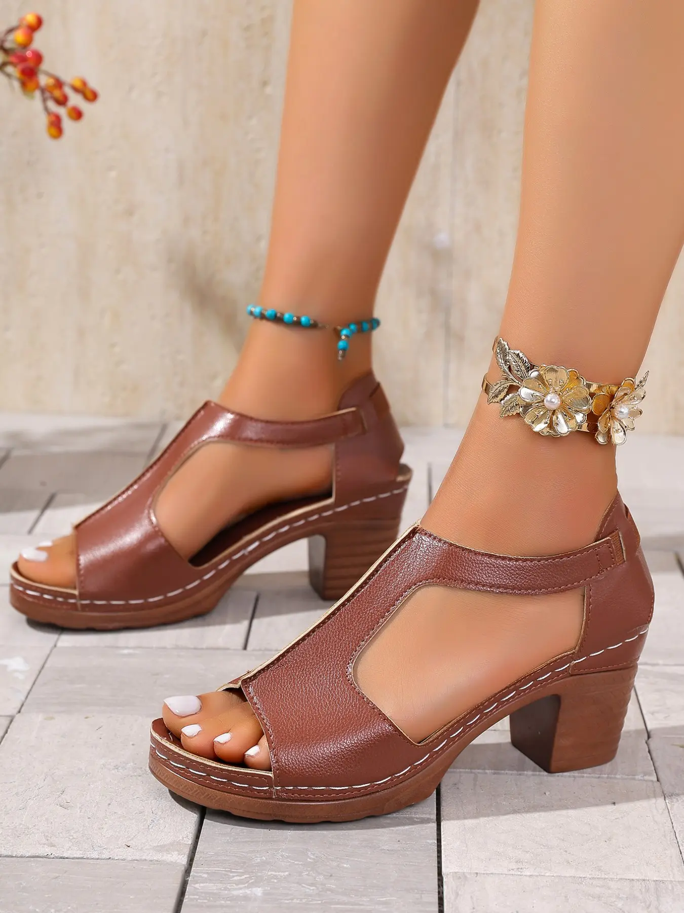 Fashion T-Strap Chunky Heel Sandals, Fish Mouth Cutout Design, Comfortable Breathable, Summer Outdoor Wear, Versatile High Heeled Women's Shoes, Fashionable Breathable Sandals, Fashionable Casual Sandals, Chunky Sole Sandals, Chic Summer Footwear