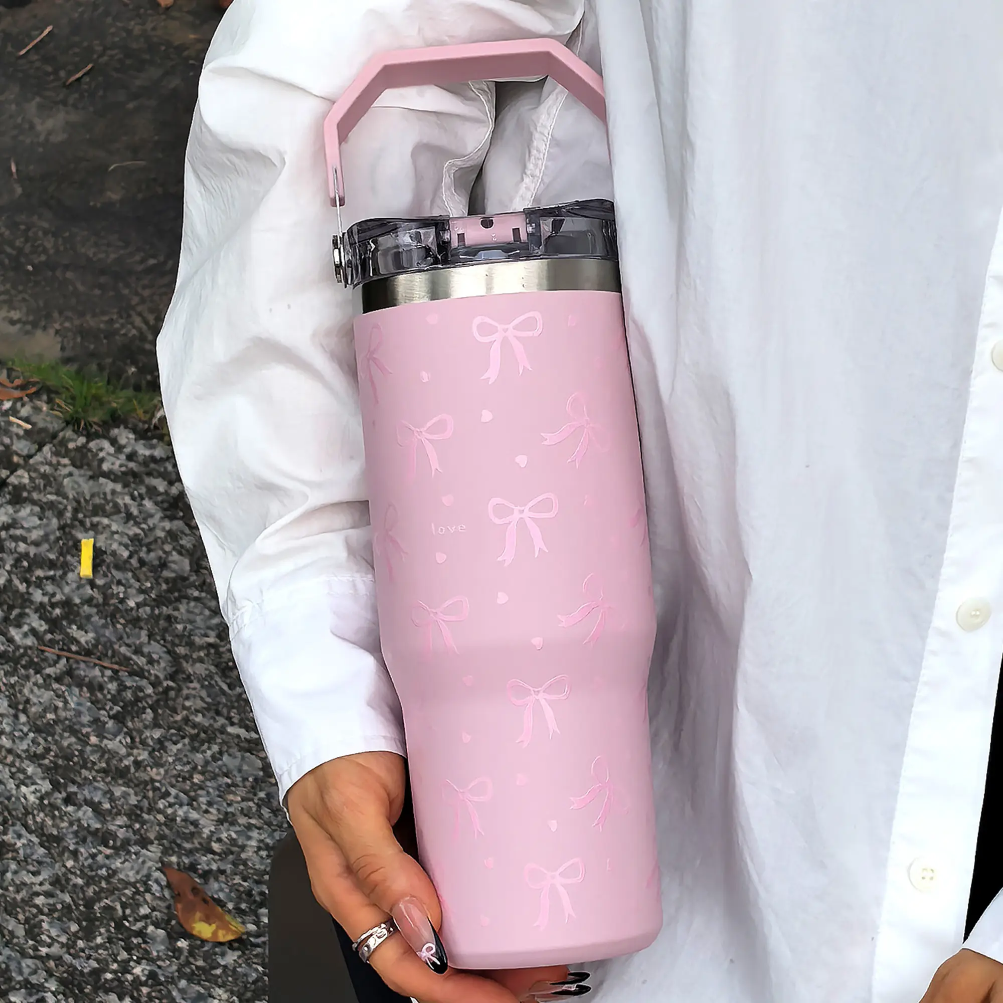 30oz Stainless Steel Insulated Cup with Bow Design, Double Layer Thermal Mug, Thermo Cup for Coffee Tea Outdoor Office Home Travel Gift, Vacuum Insulated Tumbler, Flask Tumbler, Insulated Water Cup, Insulated Drinkware